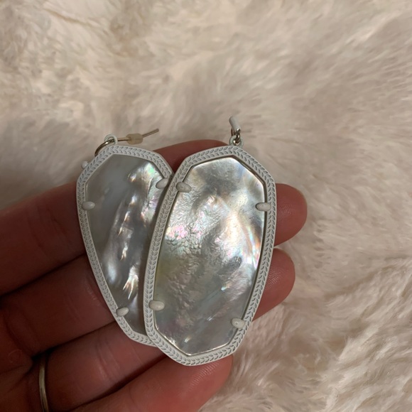 Kendra Scott Jewelry - Kendra Scott earrings- Danielle